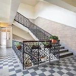 Simple And Spacious