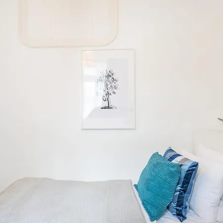 Simple And Spacious *