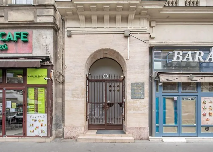 Lägenhet Simple And Spacious *