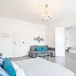 Simple And Spacious Apartment