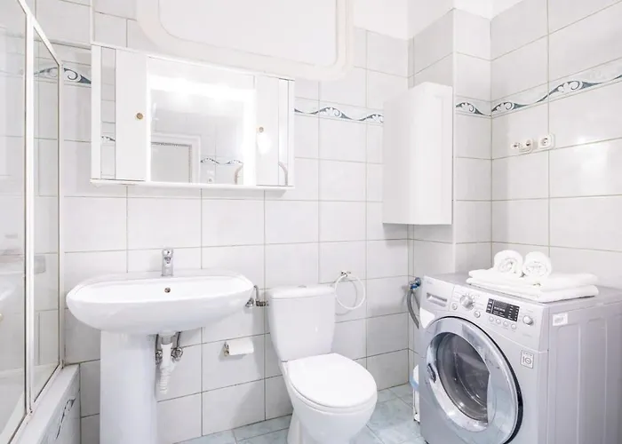 Apartment Simple And Spacious Budapest